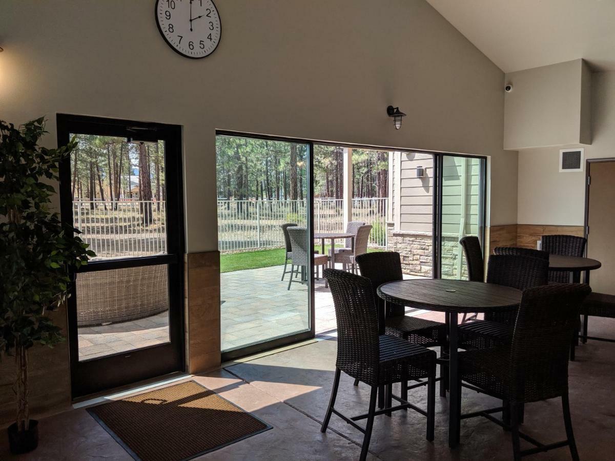 Grandstay Hotel & Suites 西斯特斯 外观 照片